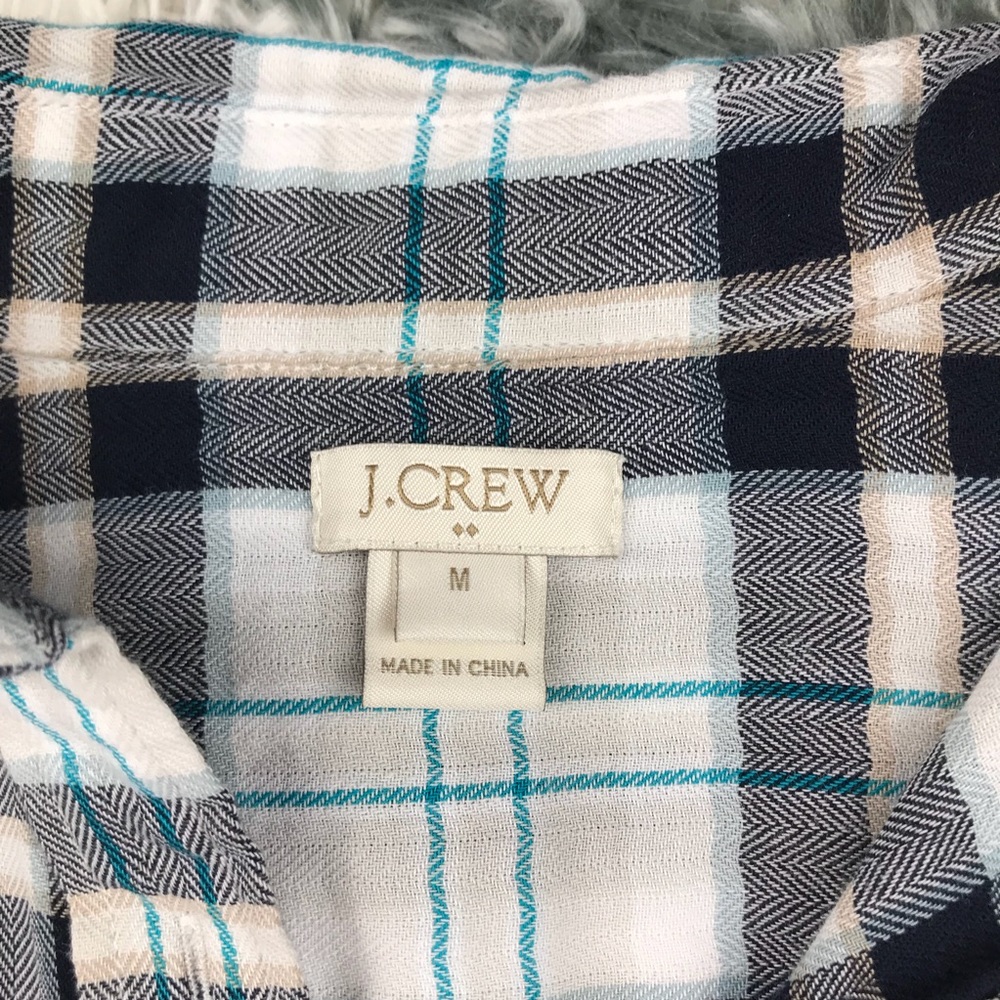 J.Crew Women’s Flannel Shirt Medium Long Sleeve - Picture 3 of 8